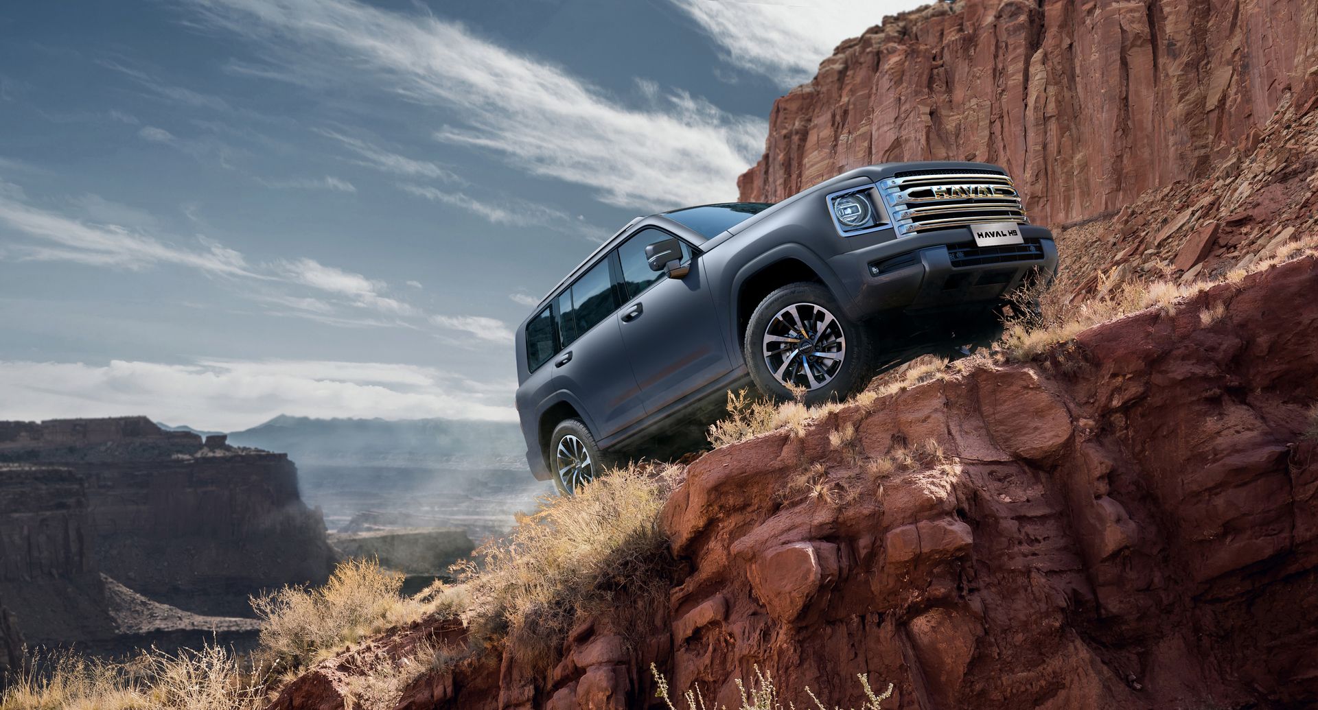 GWM Haval H9 tackling rough terrain
